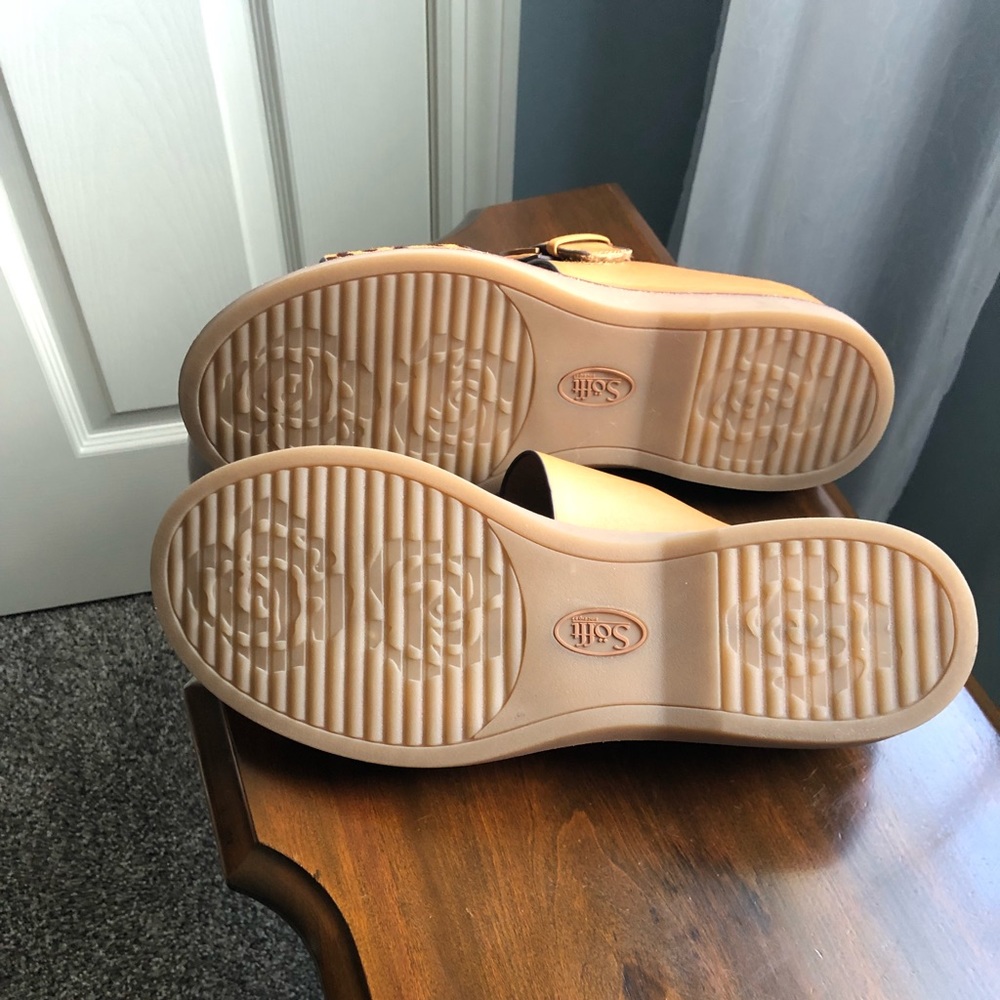 Brand New!  Sofft Braye Sandals - Picture 3 of 5